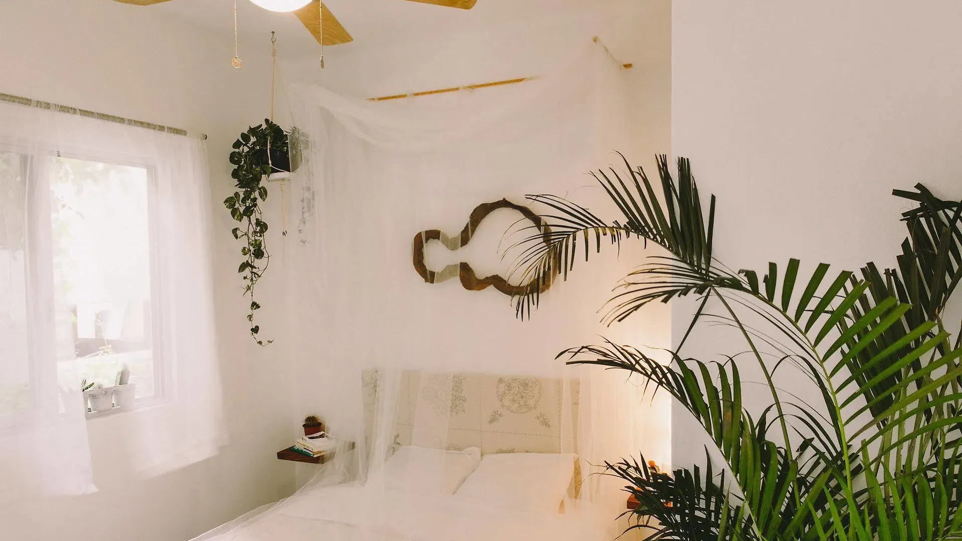 Boho Eco-Chic Boutique Resort Xetna